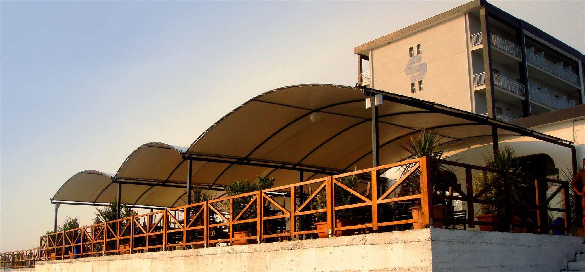 Albergo Riviera Spineta Battipaglia Luaran gambar